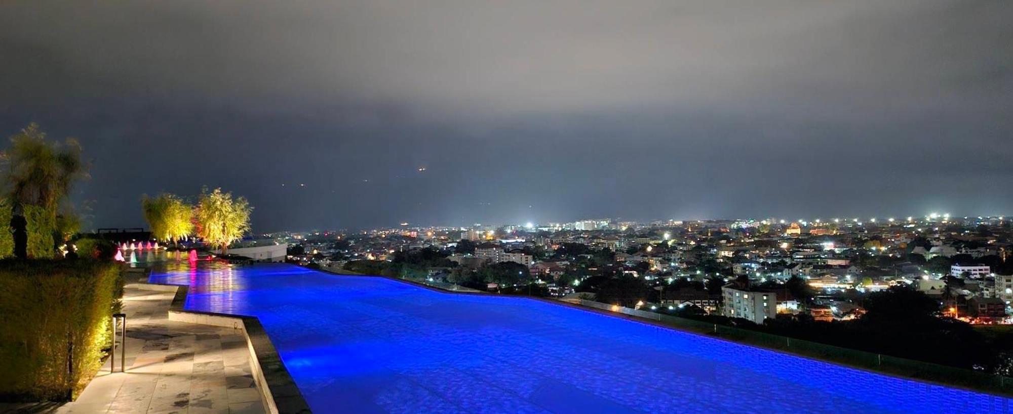 Luxury Condo Astra Sky River Condo Chiang Mai Esterno foto